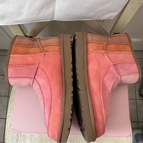 NIB Ugg x Tschabalala self classic repeated mini, pink 8US, 39EU - Picture 5 of 12